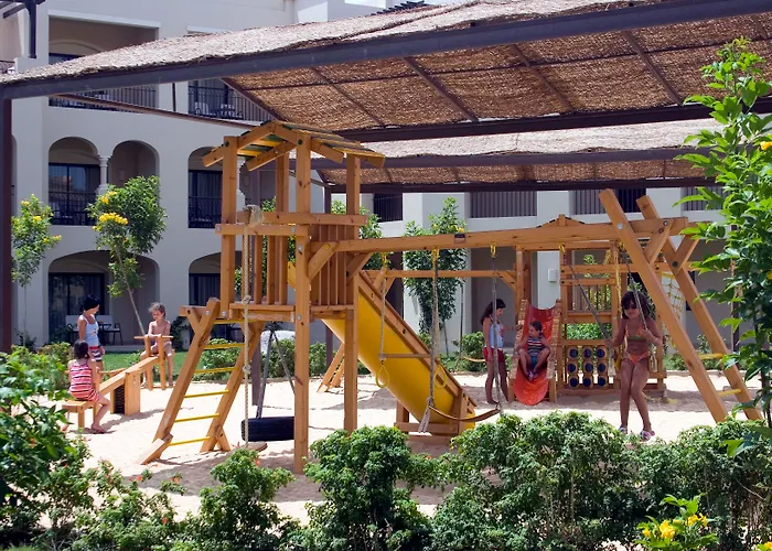 Jaz Aquamarine Resort 5*